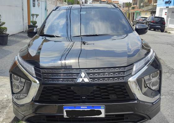 MITSUBISHI ECLIPSE CROSS 1.5 MIVEC TURBO GASOLINA HPE-S S-AWC CVT MITSUBISHI ECLIPSE CROSS 1.5 MIVEC TURBO GASOLINA HPE-S S-AWC CVT